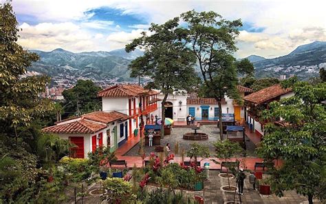 pueblito paisa homestead